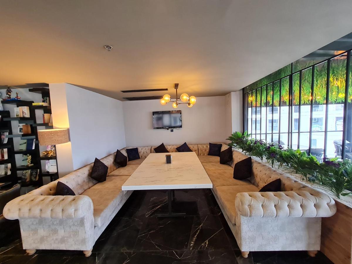 โรงแรมแอร์ บอสส์ อิสตันบูล แอร์พอร์ต แอนด์ แฟร์ ภายนอก รูปภาพ